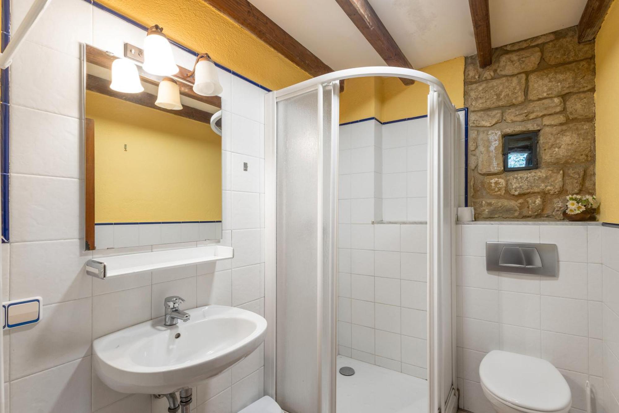 Hostal Mas Vinyoles Centellas Exterior foto