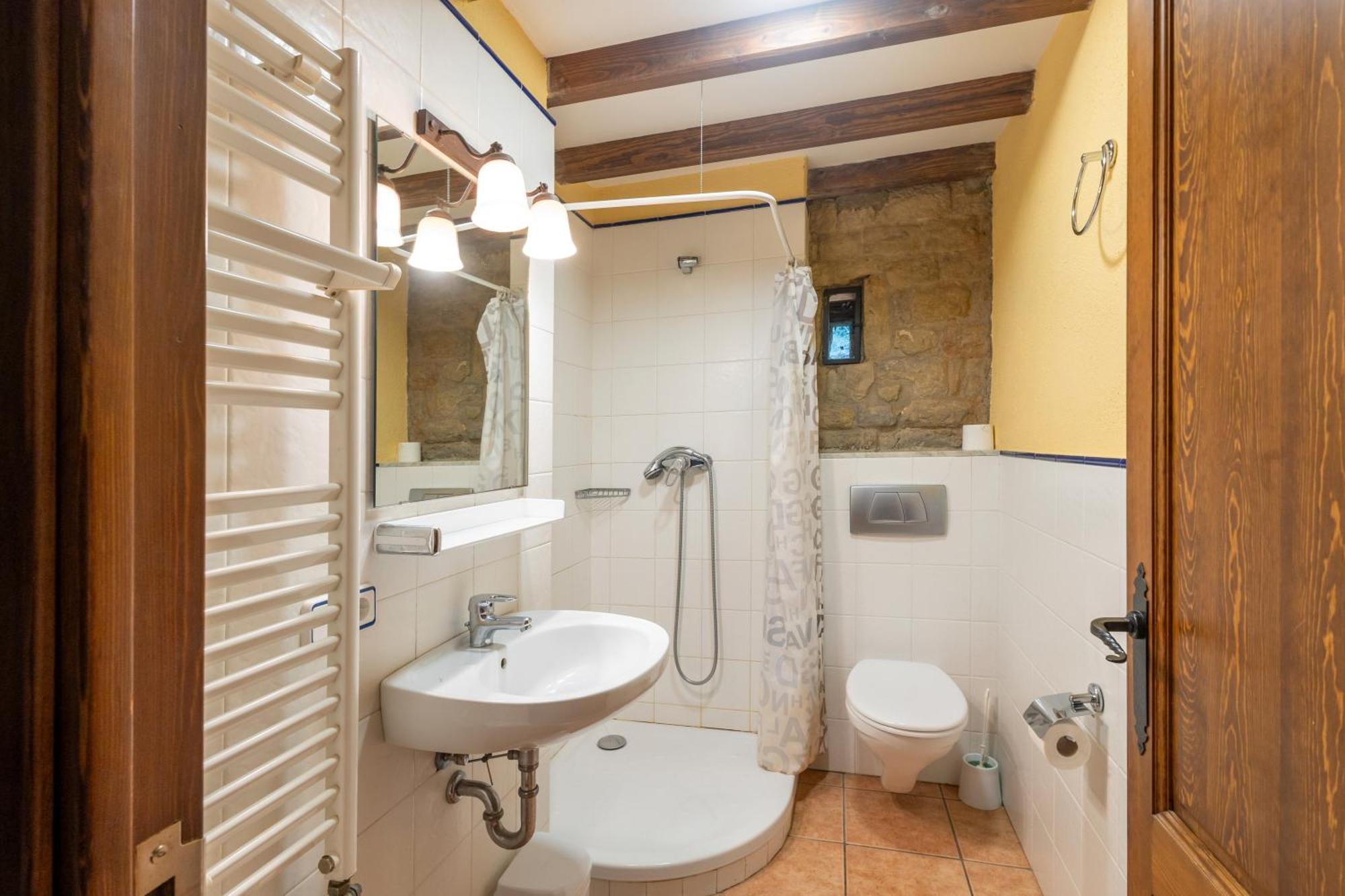 Hostal Mas Vinyoles Centellas Exterior foto